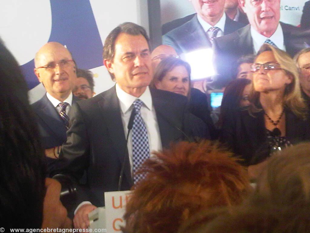 Mass a un meeting géant de la CDC vendredi dernier à Barcelone