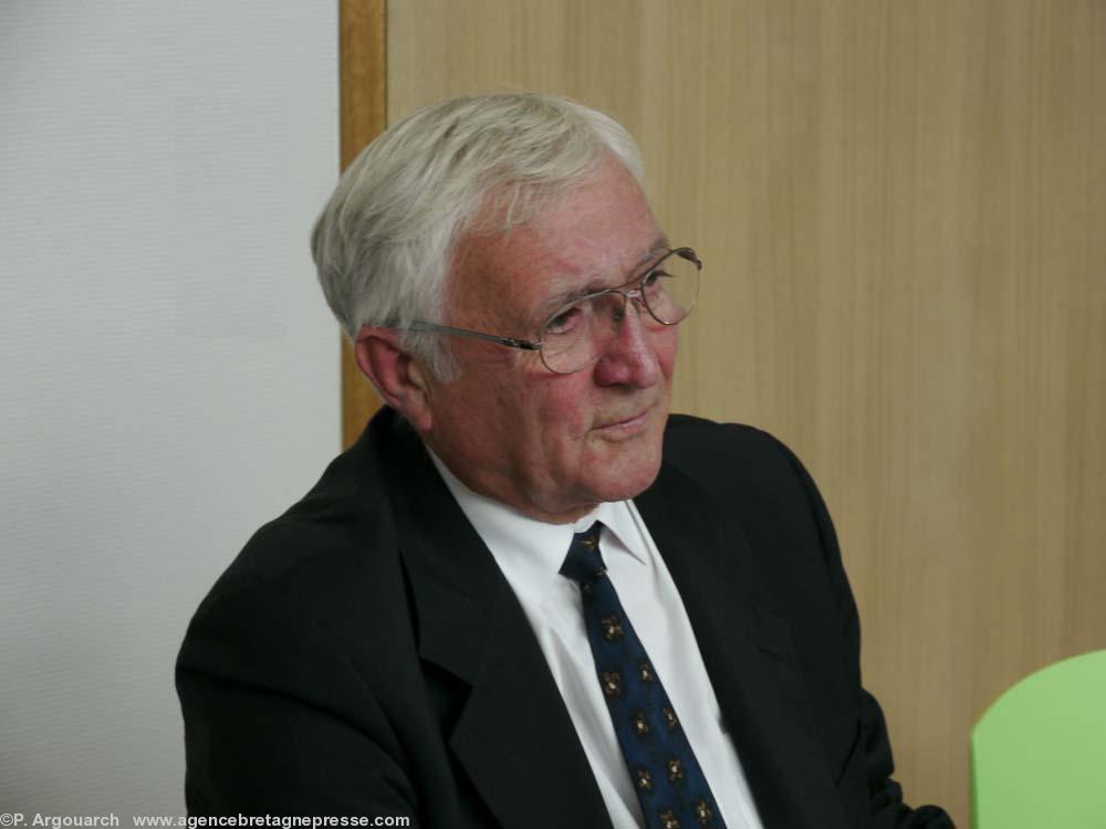 Michel Baudin  le Trésorier de l\'association.