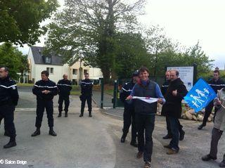 E Klegereg e oa muioc\'h ur bagad mat a bolised, muioc\'h eget a vanifesterion evit degemer ar vinistrez