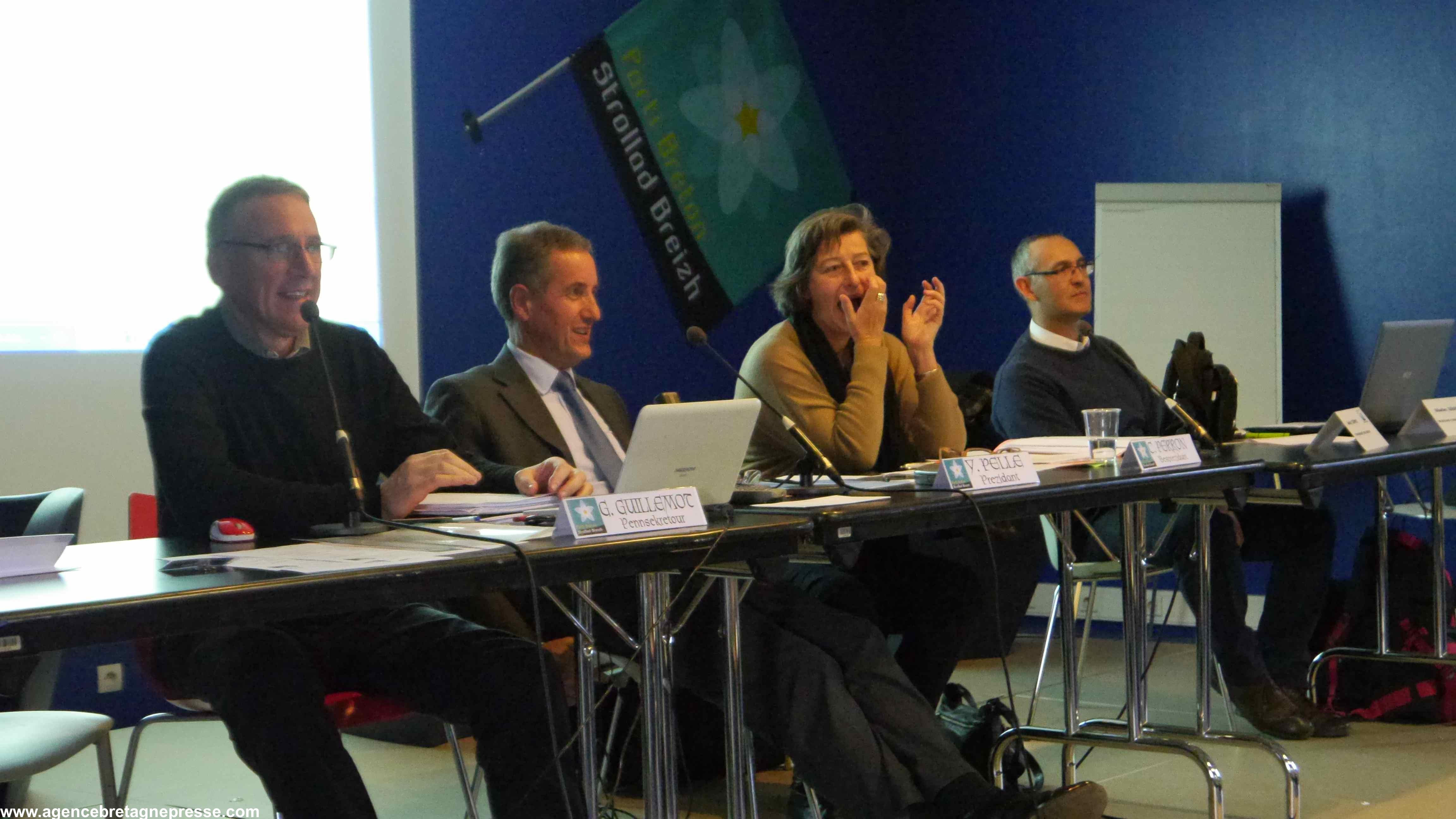 Gérard Guillemot, Yves Pelle, Claudie Perron et Sébastien Girard