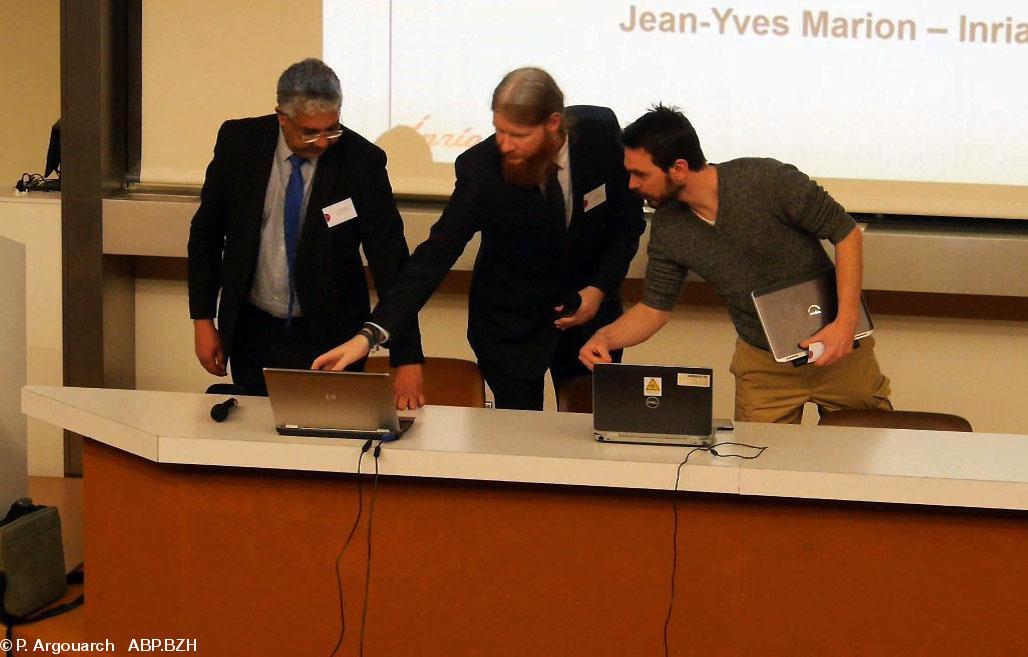 Bernard Jouga, Associate director of Research (centraleSupéléc), Fabrizio Blondi titulaire de la chaire Cybersécurité et David Balzaroti de Eurecom
