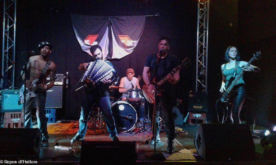 Repos d'Hallom, punk rock.