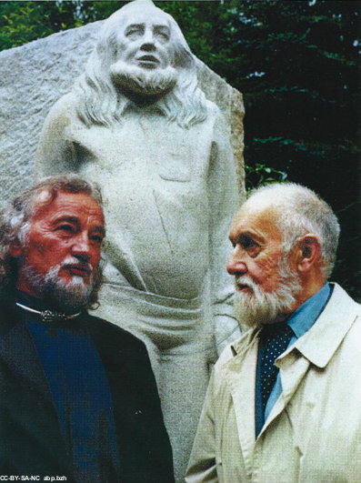 Michel Chauvin (a gauche) et le sculpteur Jean Fréour