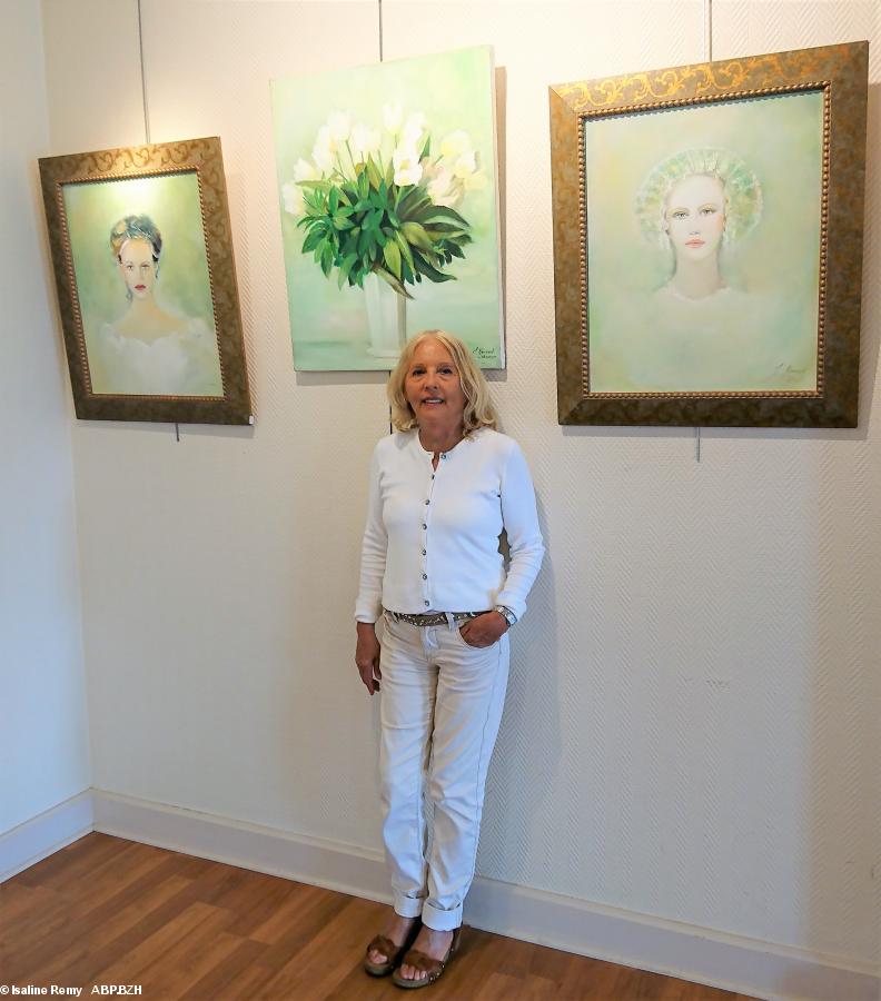 Photo de Sabrina Renaud lors de son exposition