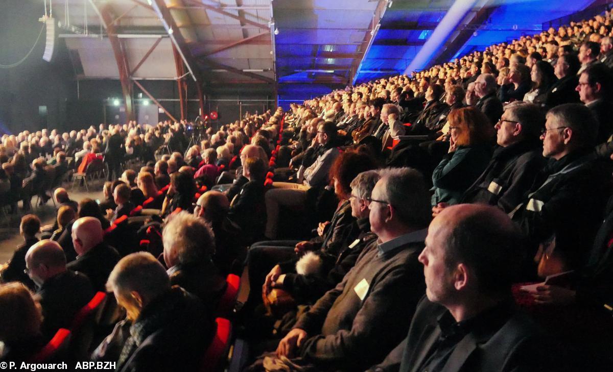 1200 personnes présentes