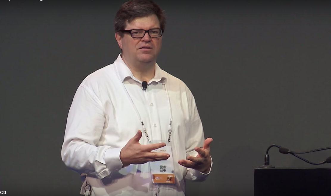 Yann LeCun lors d'une conférence du USI à Paris