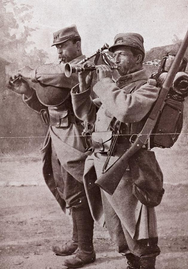 Les Binious de la grande guerre: la bretonnité utilisée pour le patriotisme