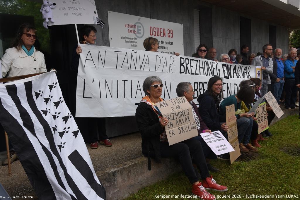 Ar giton: An tañva d\'ar Brezhoneg en arvar! Ar giton: An tañva d\'ar Brezhoneg en arvar!