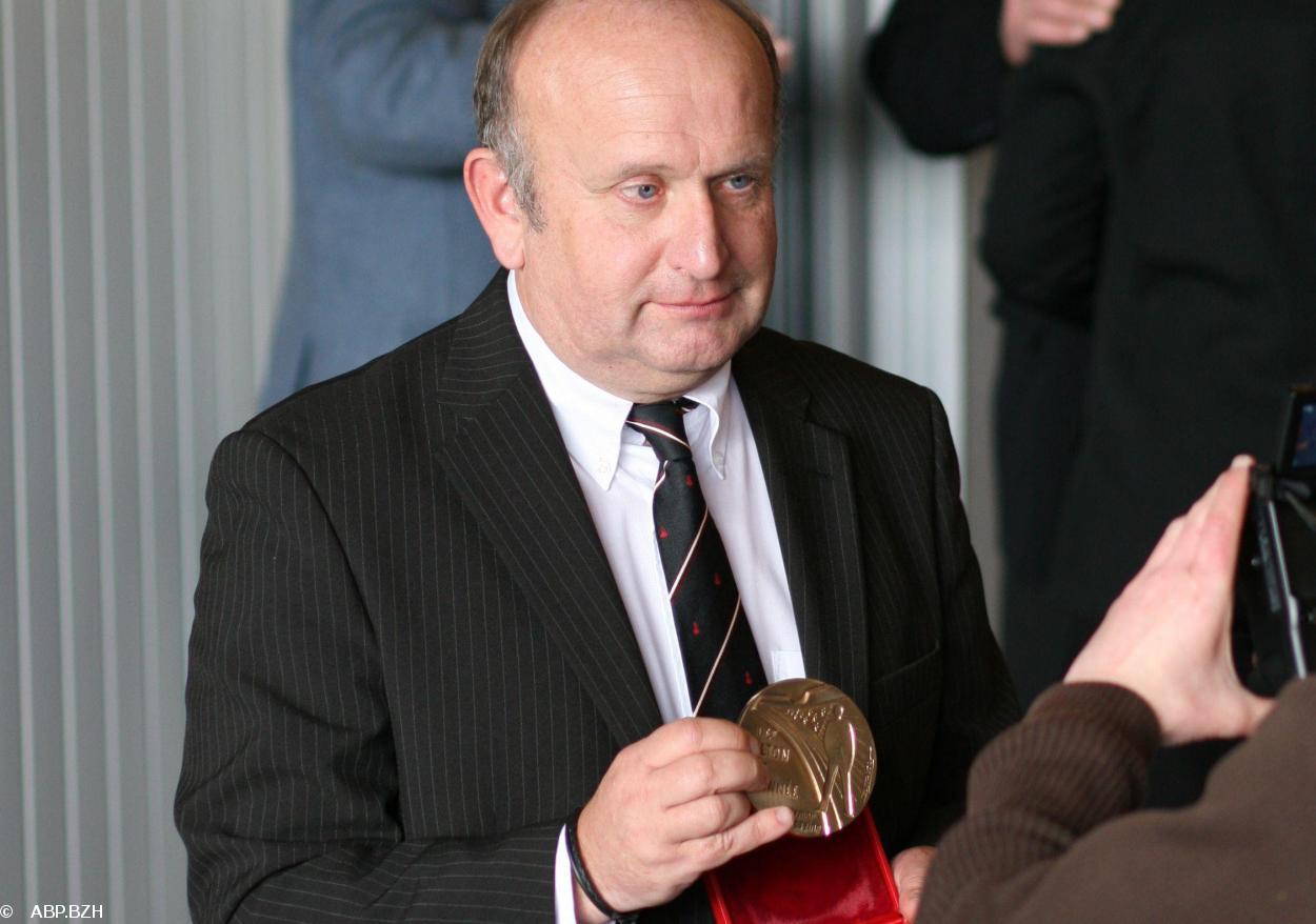 Philippe Abjean « Breton de l’Année » en 2010 et « «Collier de l’Hermine » en 2014 a ressuscité le Tro Breizh et imaginé la Vallée des Saints