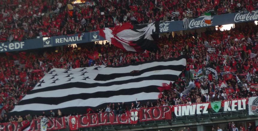 Le gwenn-ha-du au stade de France en 2009 (photo archives ABP)