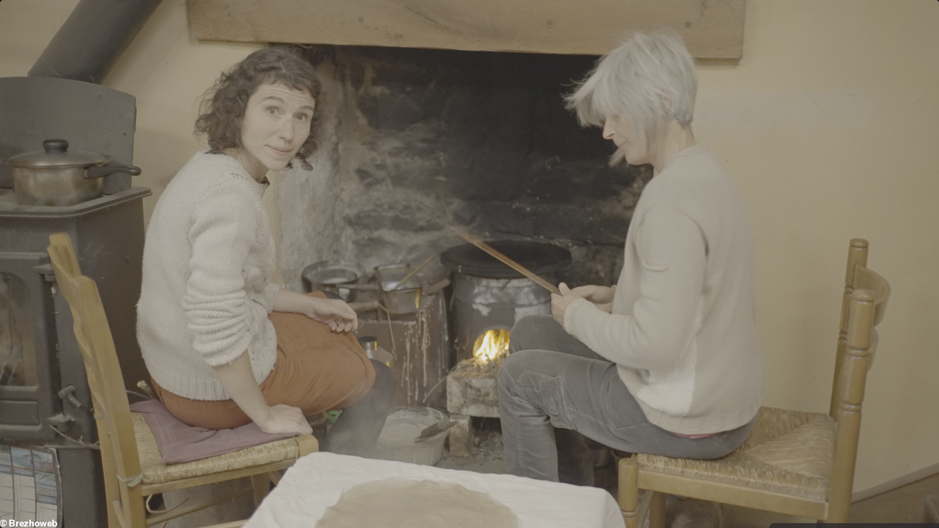 Interdit de se moquer de la forme des crêpes de Clarisse, puisque ce n'est pas si simple de faire une belle crêpe !