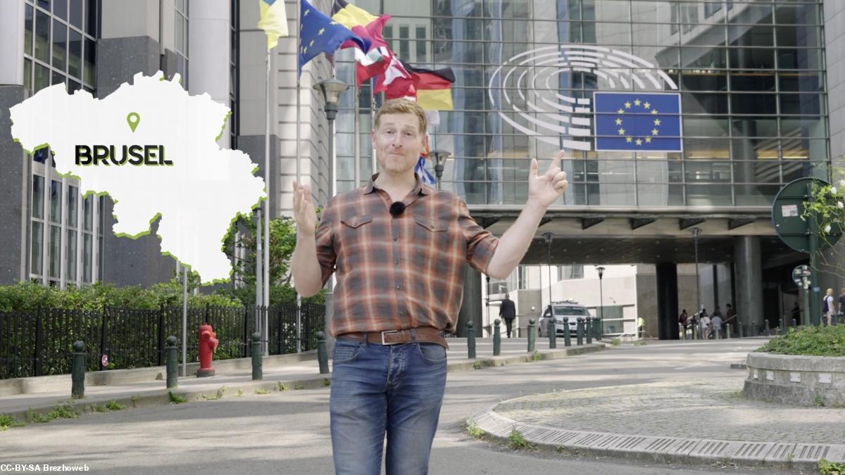 Si vous voulez entendre l'hymne européen chanté en breton par Dewi, c'est dans cette vidéo !