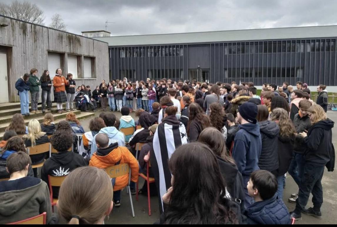 Photo Diwan Carhaix Facebook