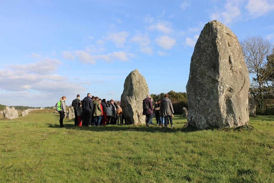Une visite guidée (Photo Carnac Tourisme Office)