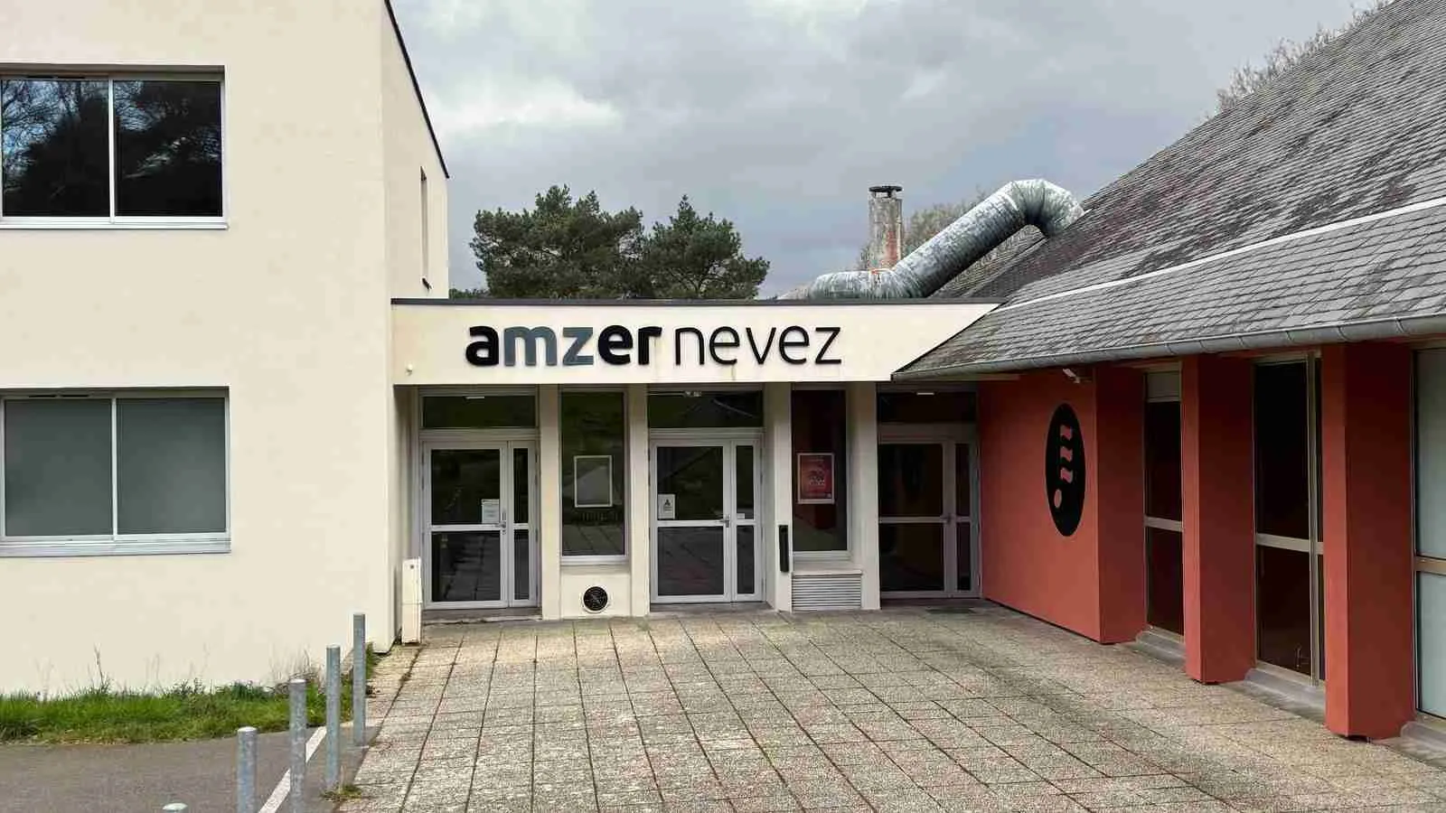 Amzer Nevez  (Photo du journal  Le Peuple Breton )